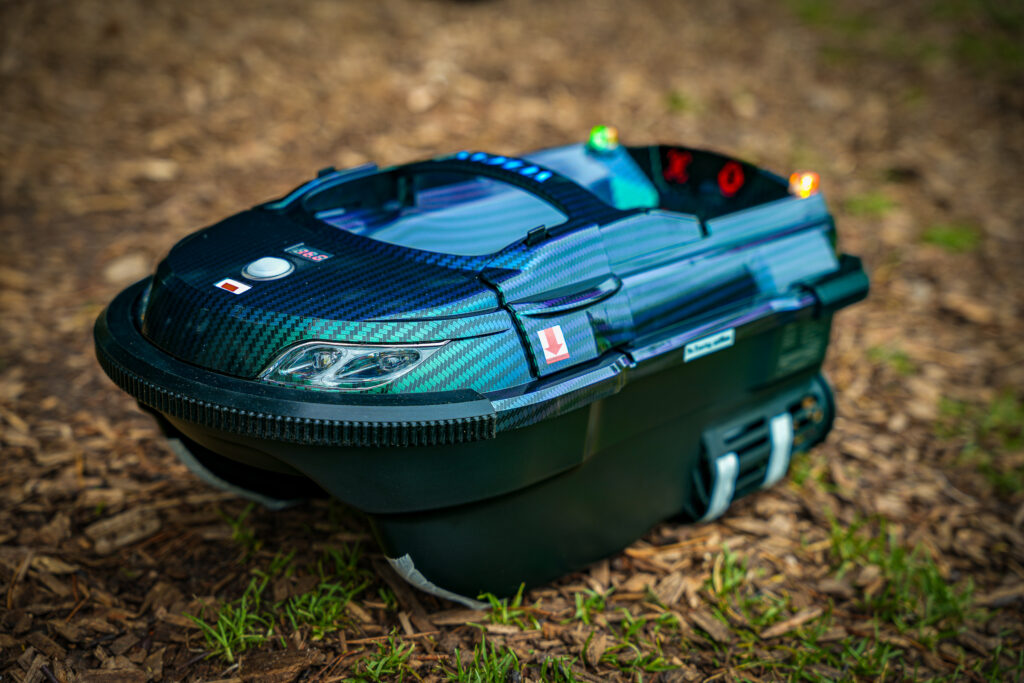 Boatman Vulcan Pro CHAMELEON GPS + Echosonda Sn4 – limitowana edycja